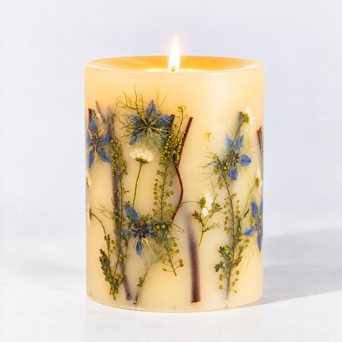 Signature Botanical Candle - Sea Salt Mist