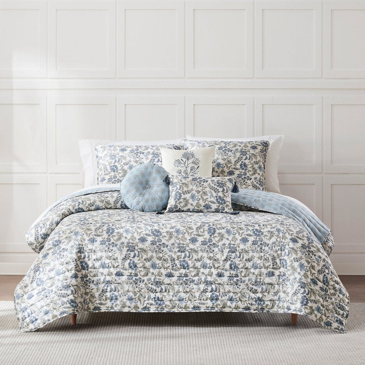 Lillian Block Print Reversible Quilt 6 Set