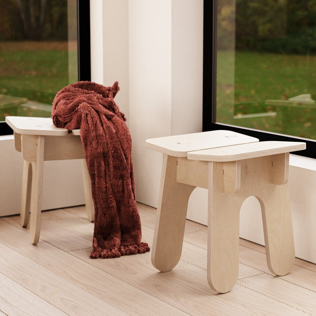 Burij Birch Stool