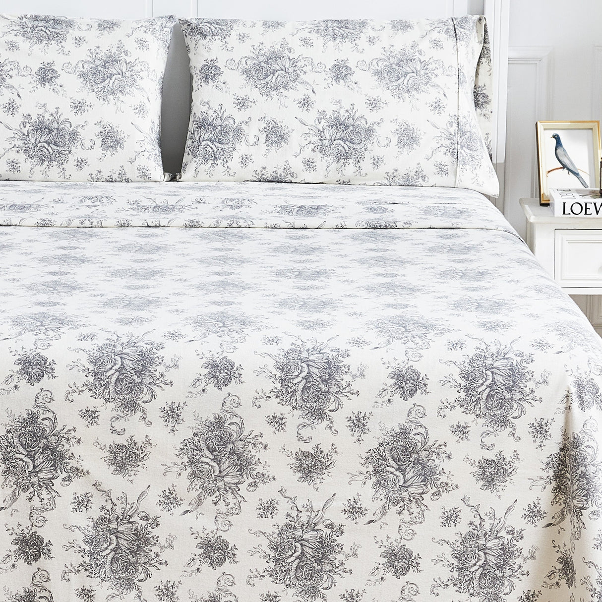 Petit Toile Flannel Sheet Sets