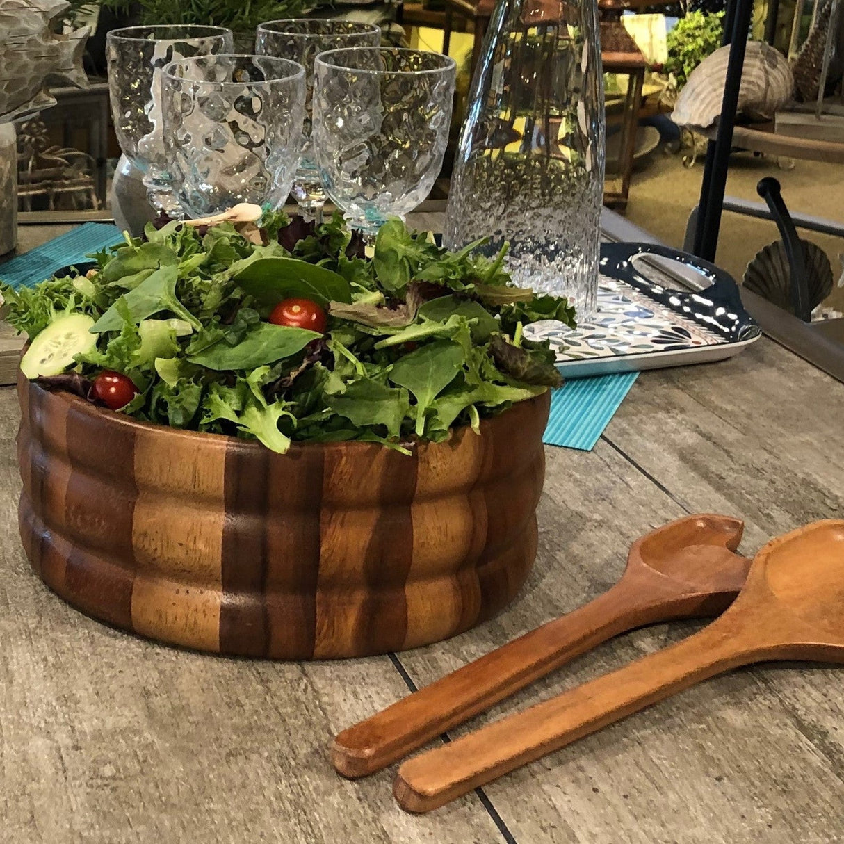 Extra Large Salad Bowl with Servers