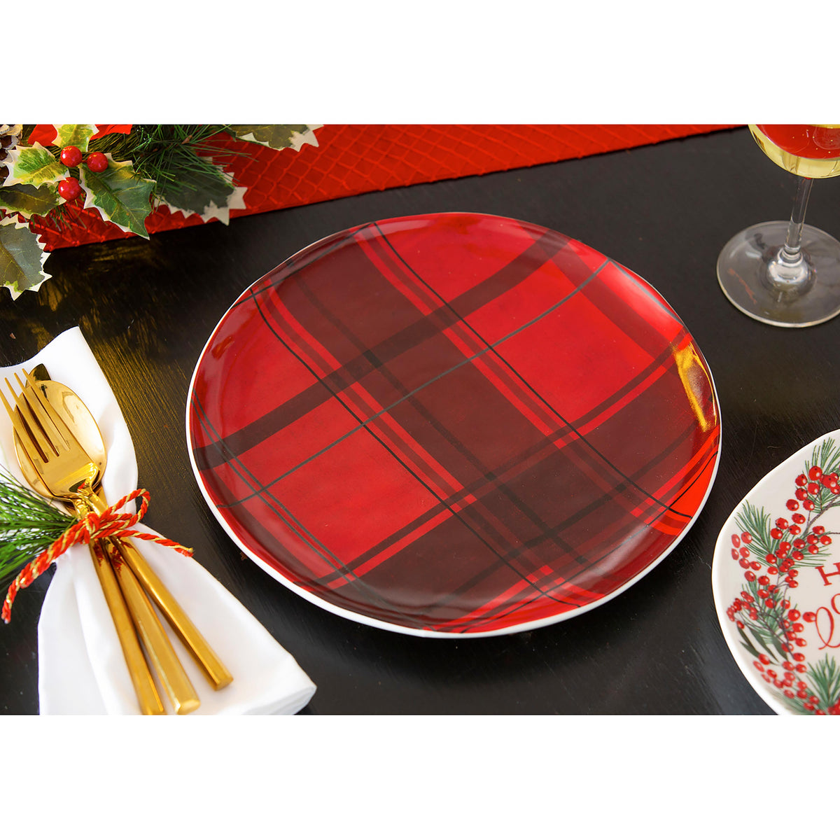 Ceramic 10" Dinner Plate, Christmas Cadence Plow & Hearth