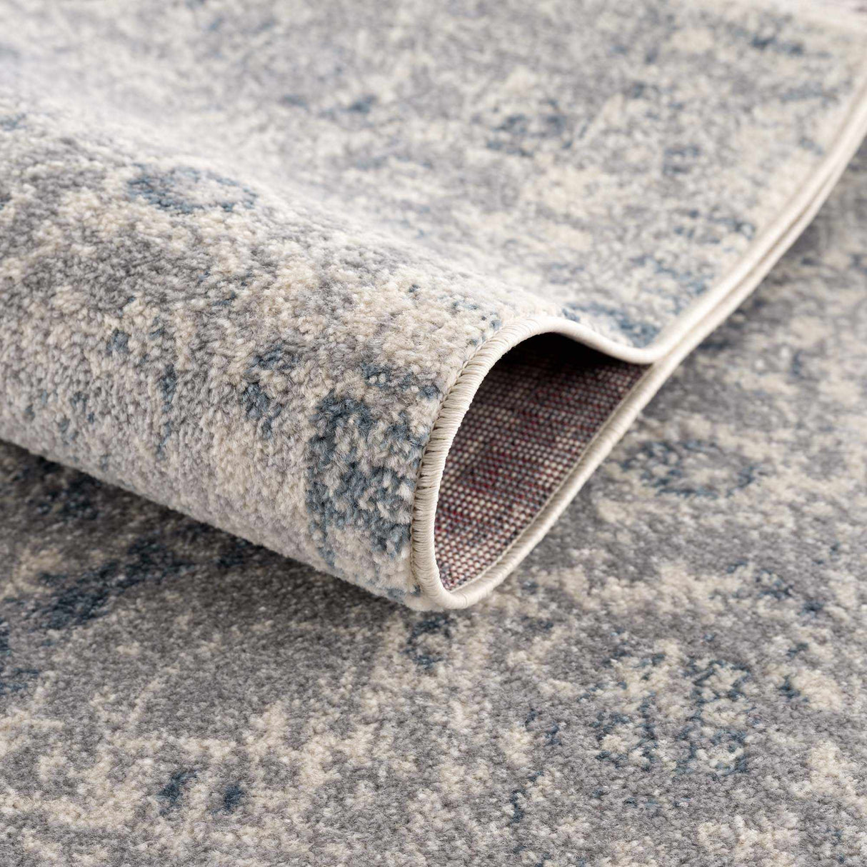 Peeta Gray Blue Medallion Area Rug