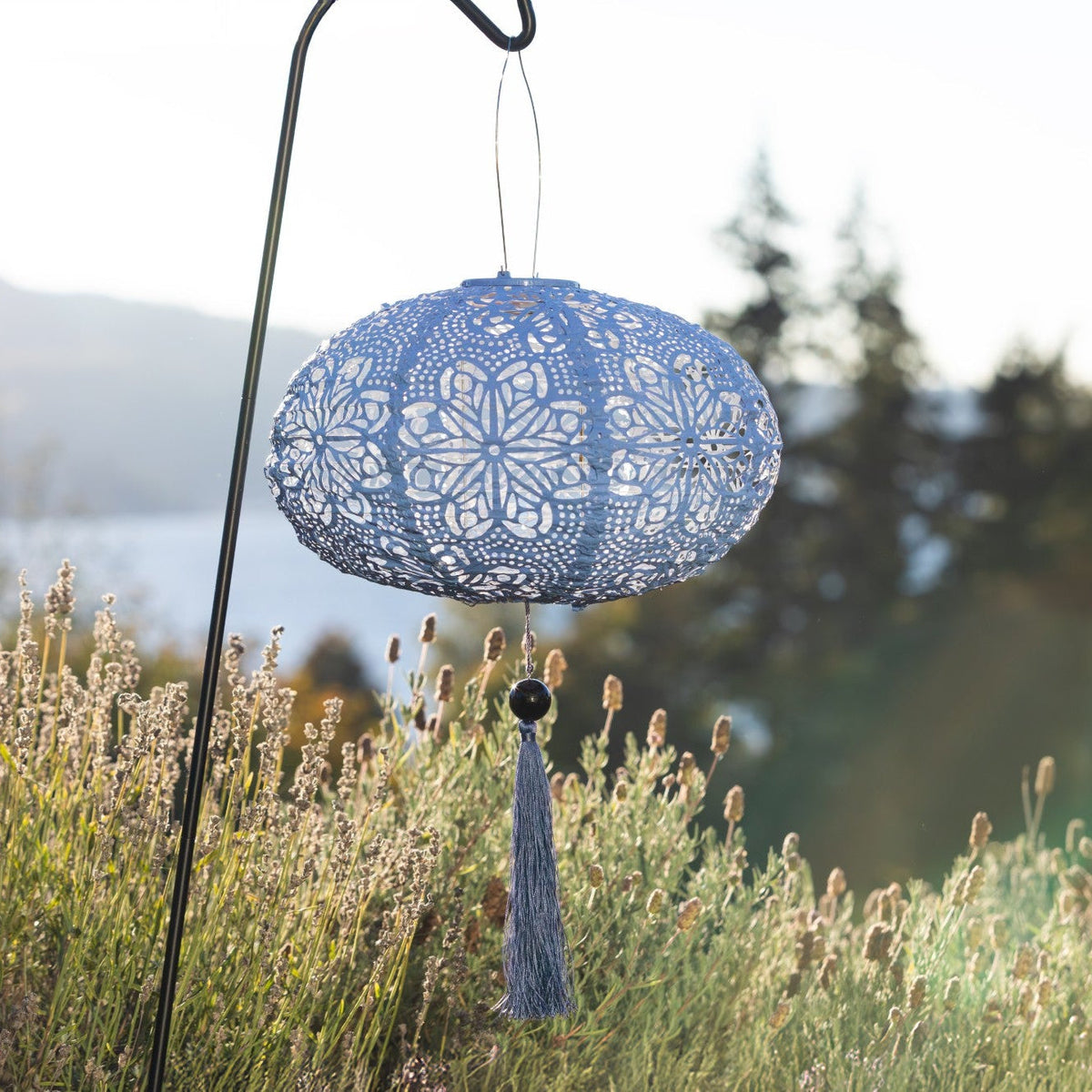 Soji Stella - Tassel Oval - 14" Solar Lantern