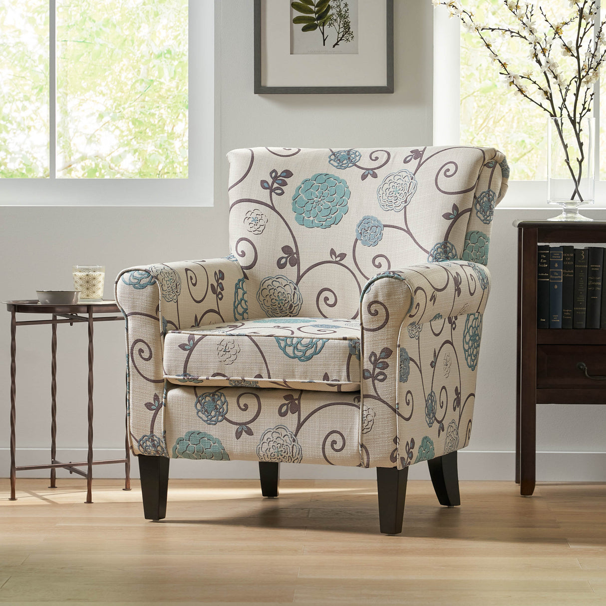 Jazmine Club Accent Chair