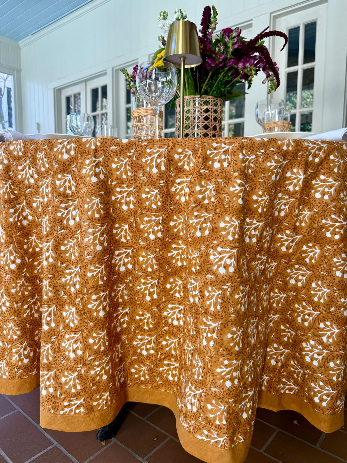 Laurel Tablecloth in Goldenrod