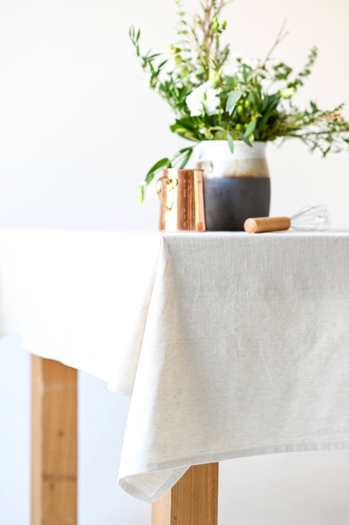 Neutral Linen Tablecloth