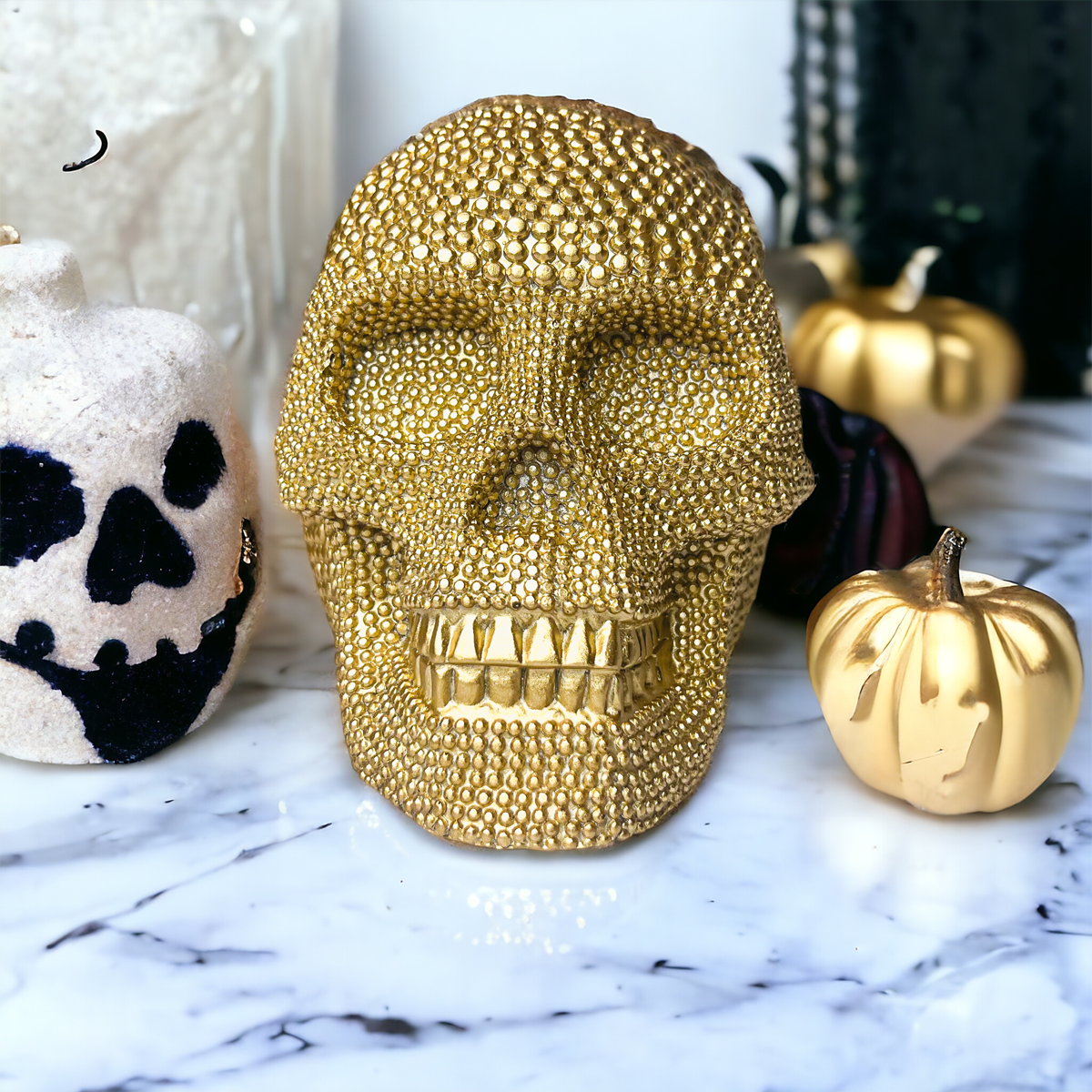 Tabletop Skull Statue