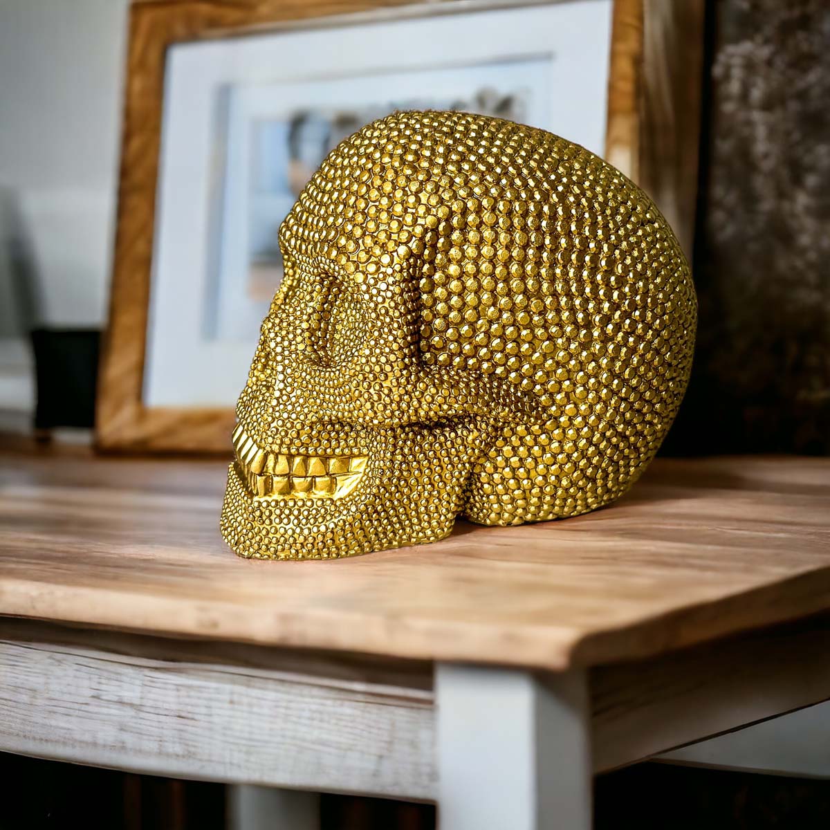 Tabletop Skull Statue