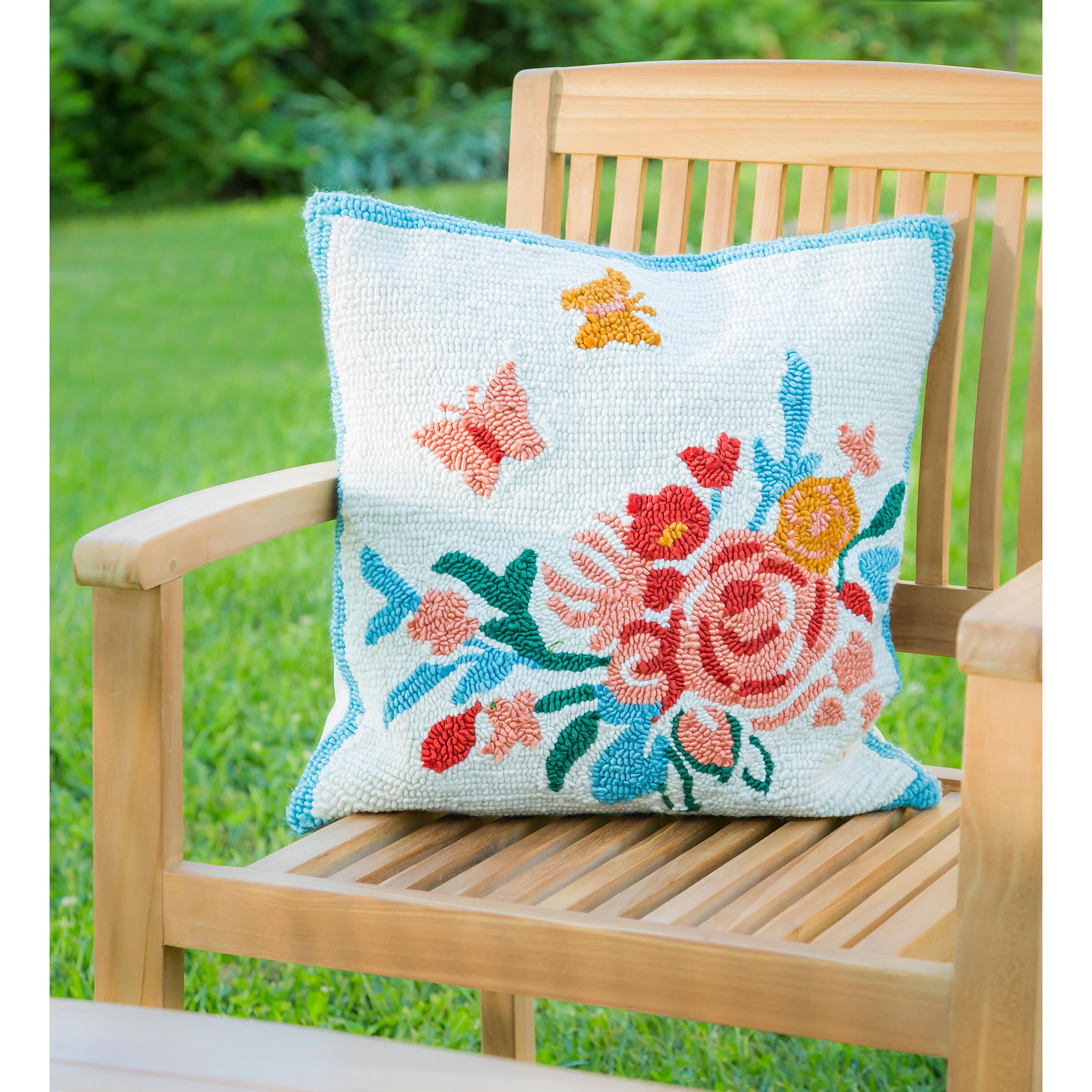 Indoor/Outdoor Hooked Pillow 18