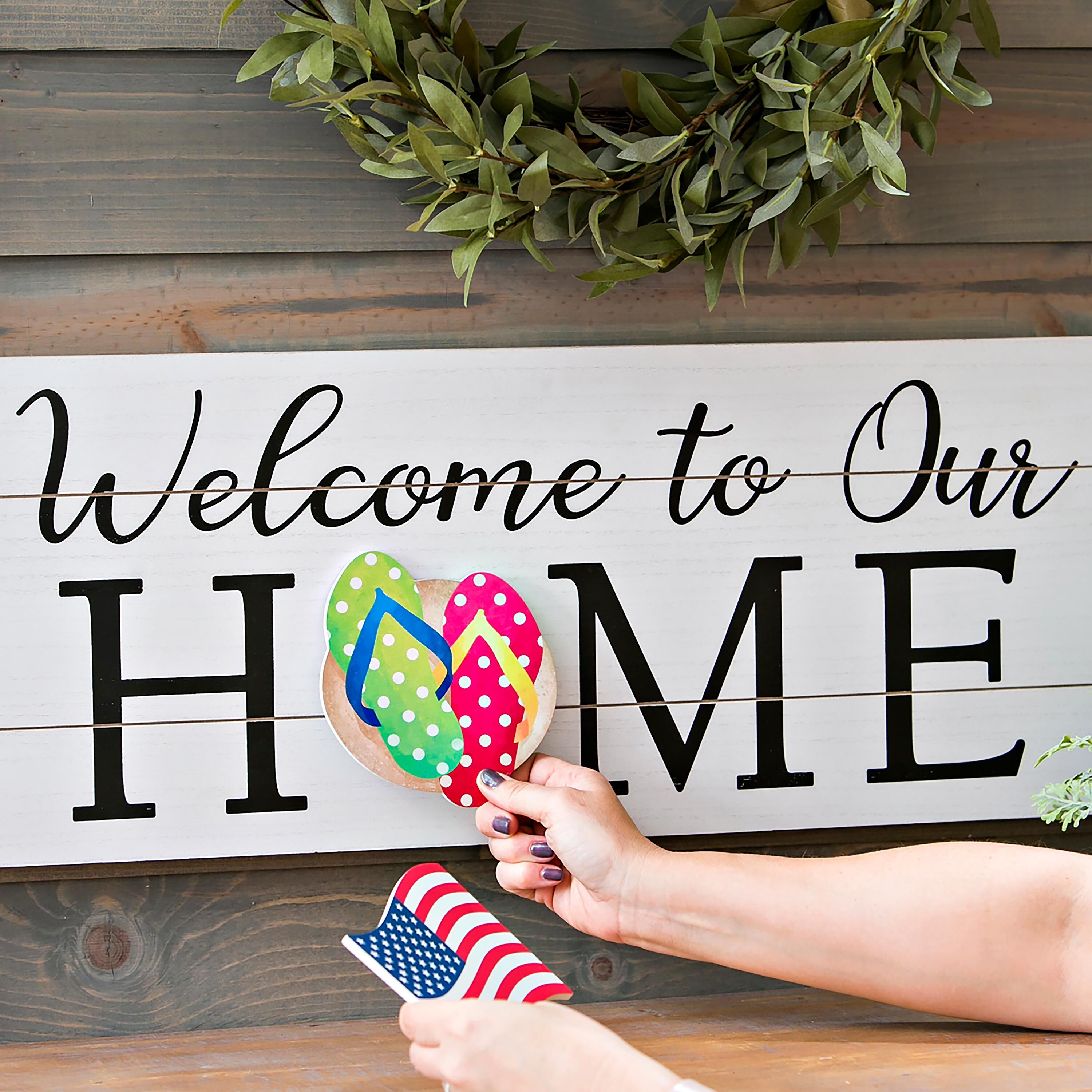 Interchangeable Wooden Welcome Sign – Plow & Hearth