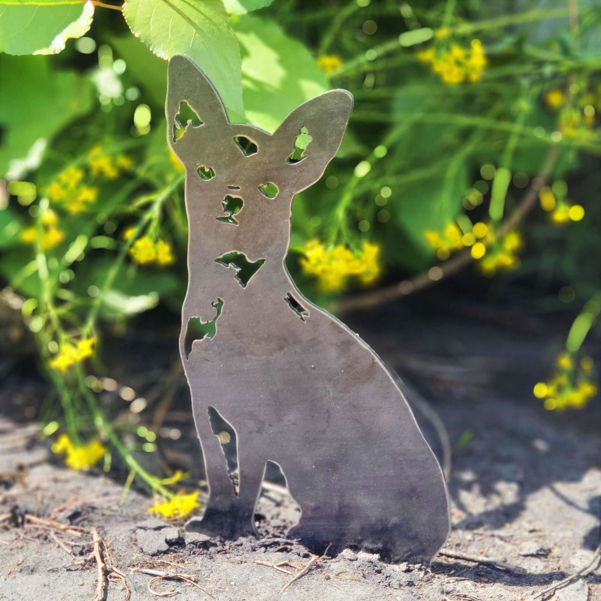 Chihuahua Garden Stake