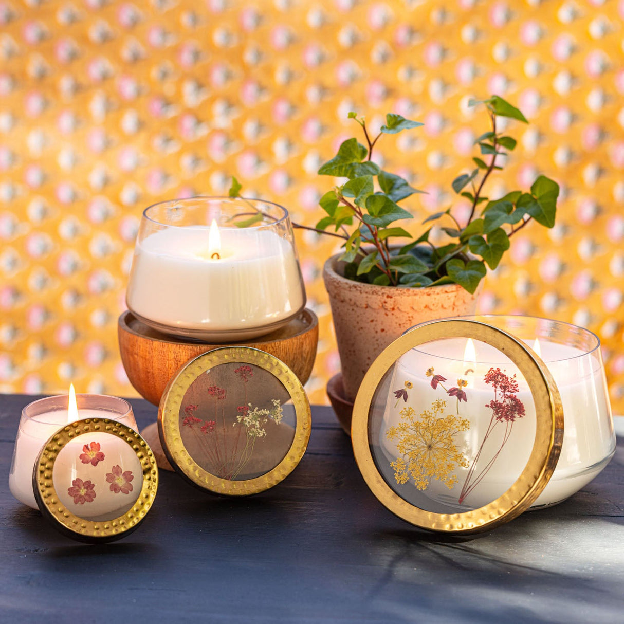 Spicy Apple Large Pressed Floral Candle