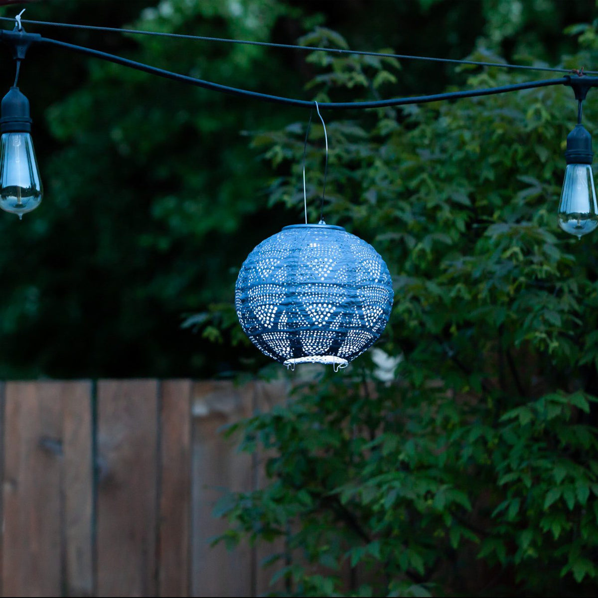 Soji Stella - Globe - 8" Solar Lantern