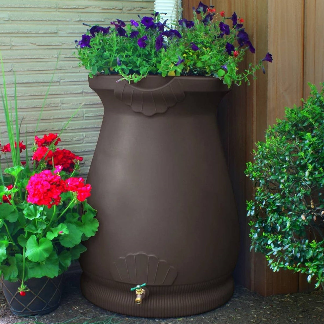 Brown Urn Rain Barrel with Planter Top - 65 Gallon