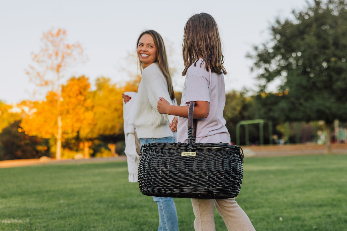 Evening Picnic Basket with Service for Two