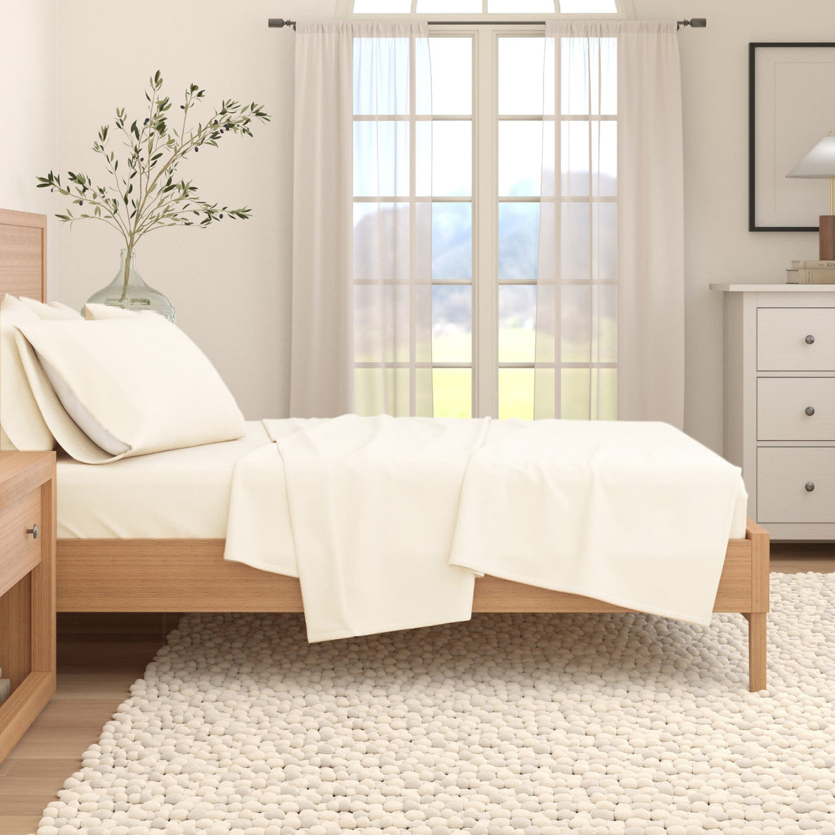 4-Piece Cotton Solid Flannel Sheet - Nordic Collection