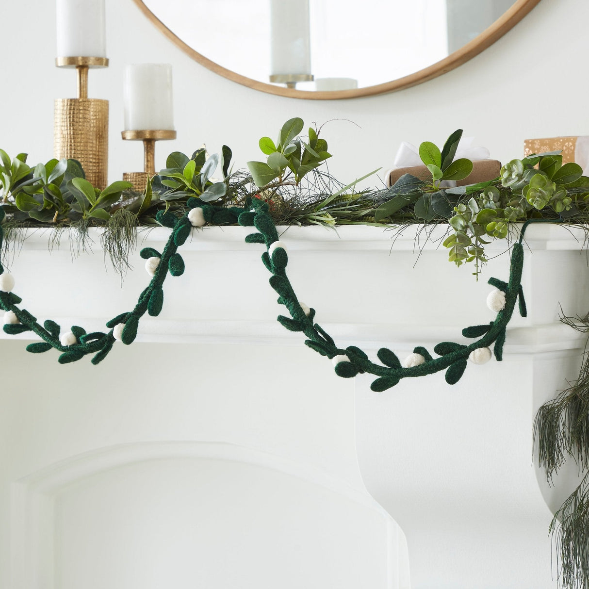 Handmade Christmas Garland and Bunting - Cream Velvet Balls and Felt Mistletoe - 6' Arcadia Home
