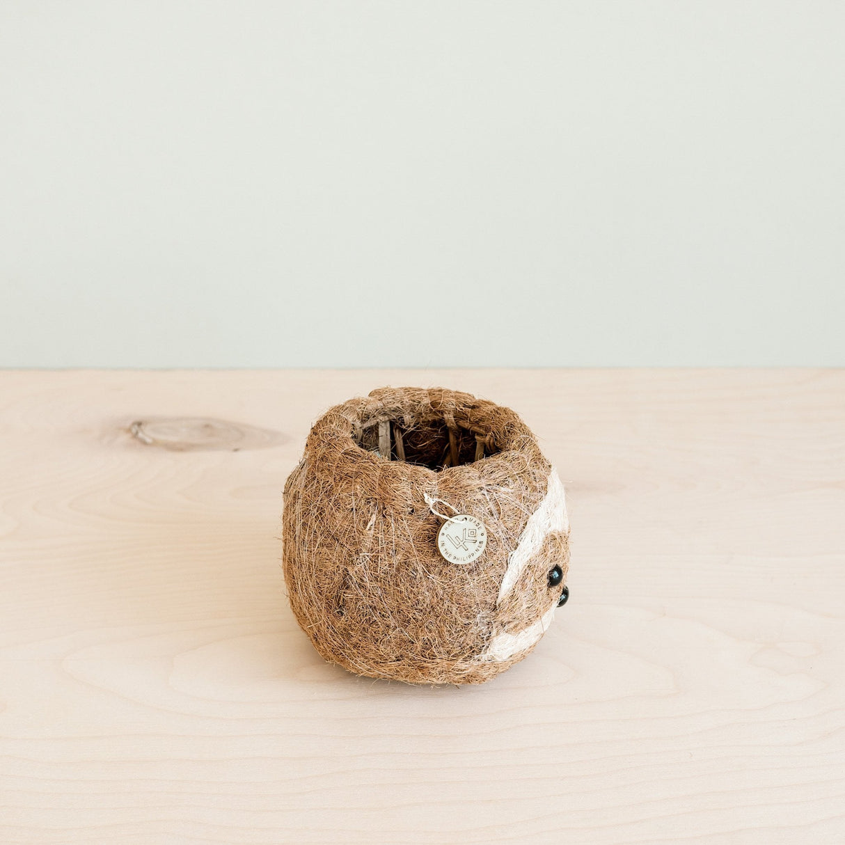 Two-tone Sloth Coco Coir Planter