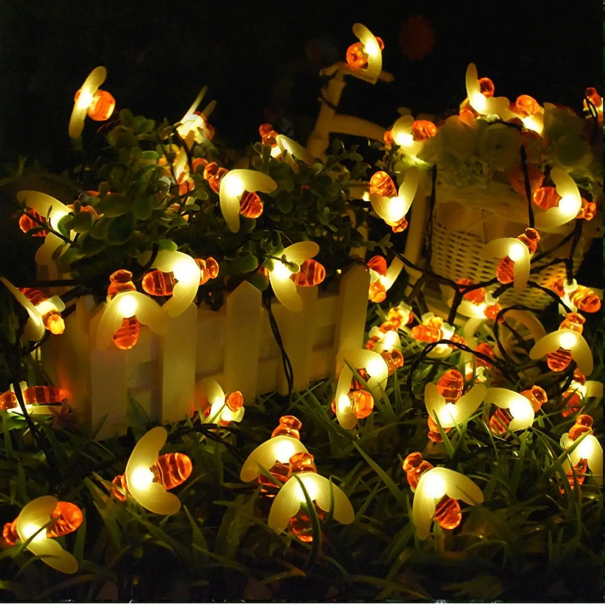 Solar String LED Lights with Bee Design for Garden, Party & Holiday Decor
