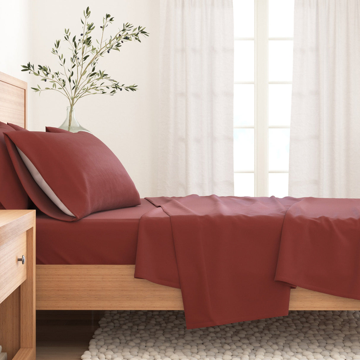 4-Piece Cotton Solid Flannel Sheet - Nordic Collection