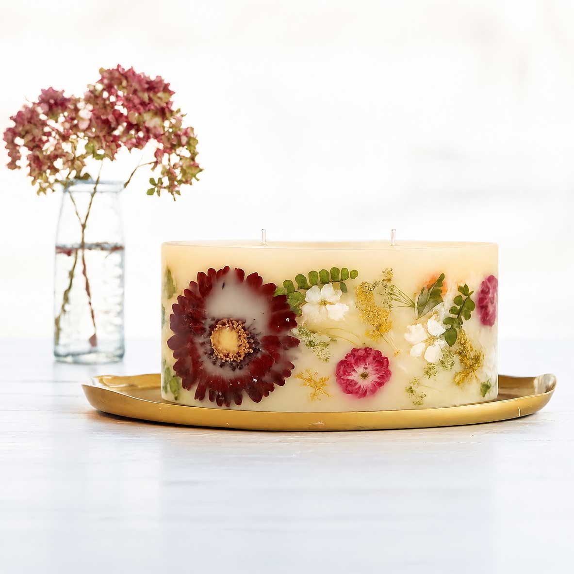 Statement Botanical Candle - Winterberry Frost