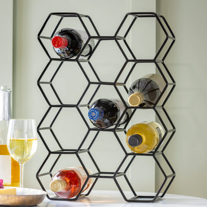 black honeycomb wine bottle holder