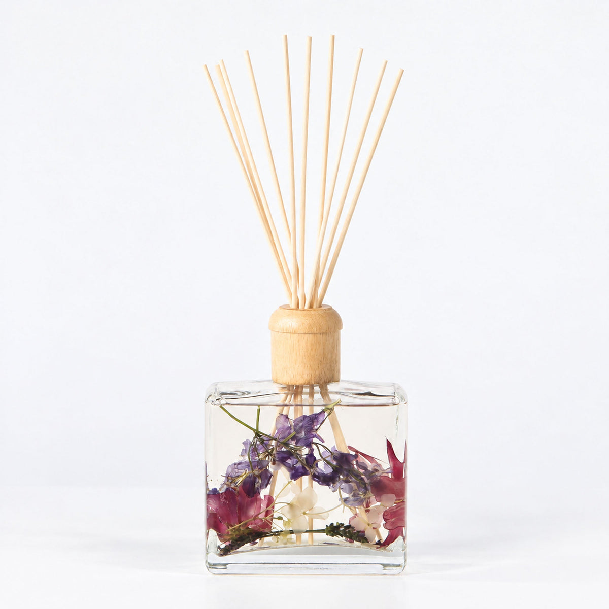 Signature Botanical Reed Diffuser - Roman Lavender