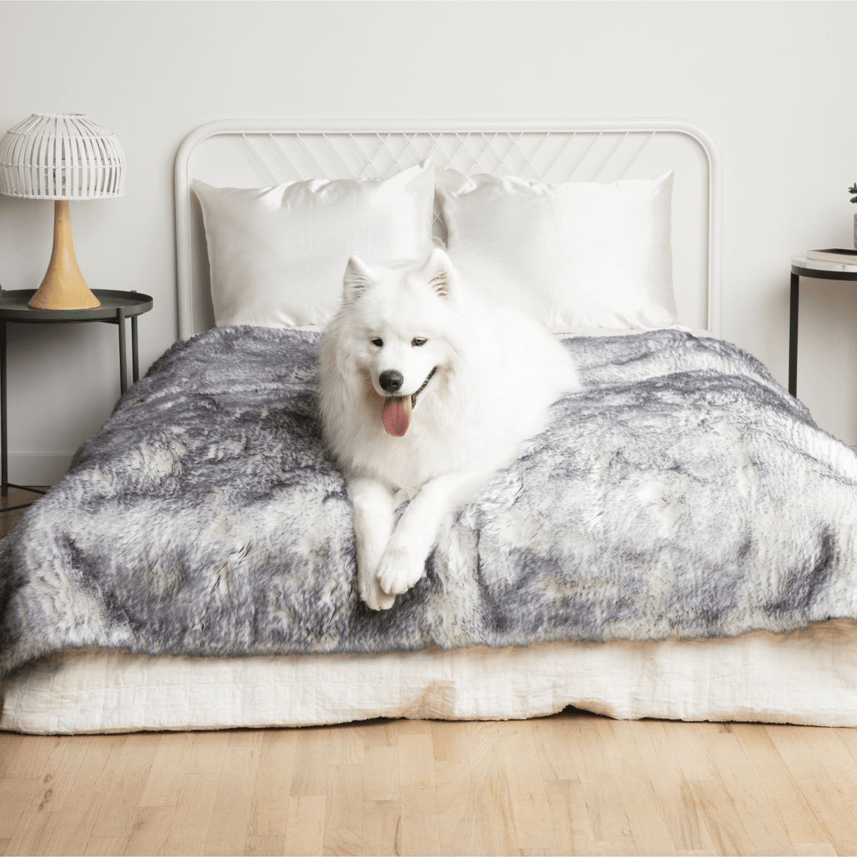 PupProtector™ Luxe Waterproof Faux Fur Blanket