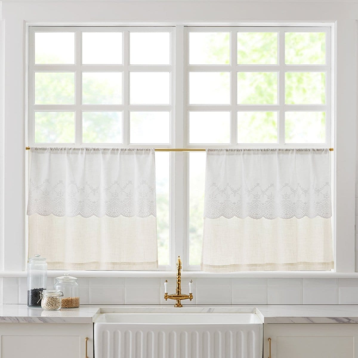 Brigitte Embroidery Eyelet Scalloped Edge Kitchen Tiers