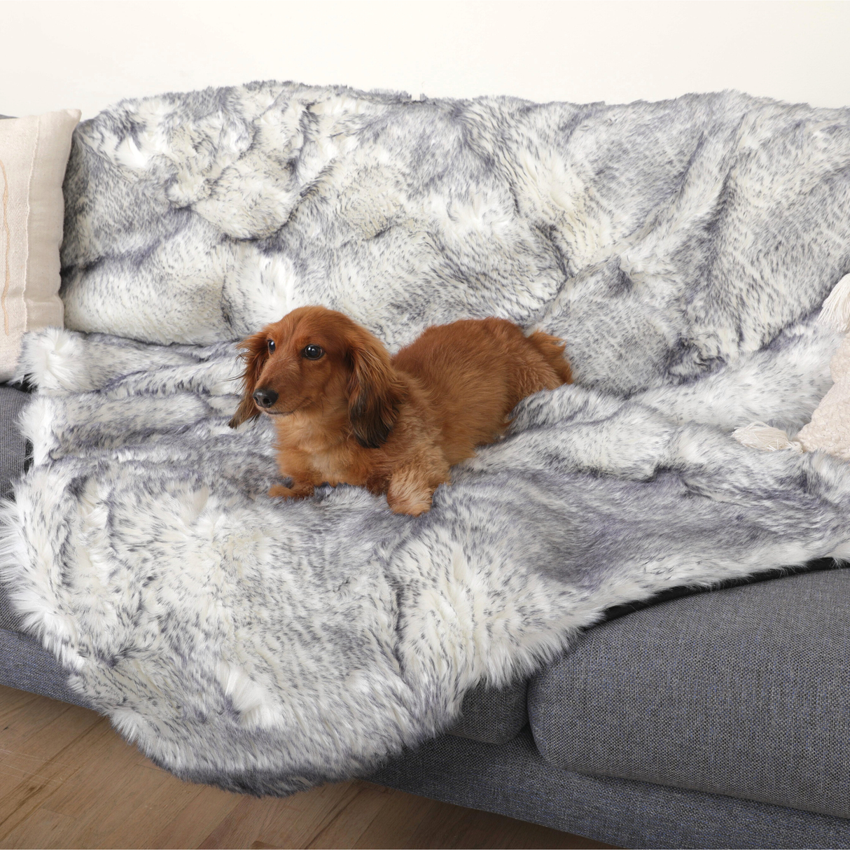 PupProtector™ Luxe Waterproof Faux Fur Blanket