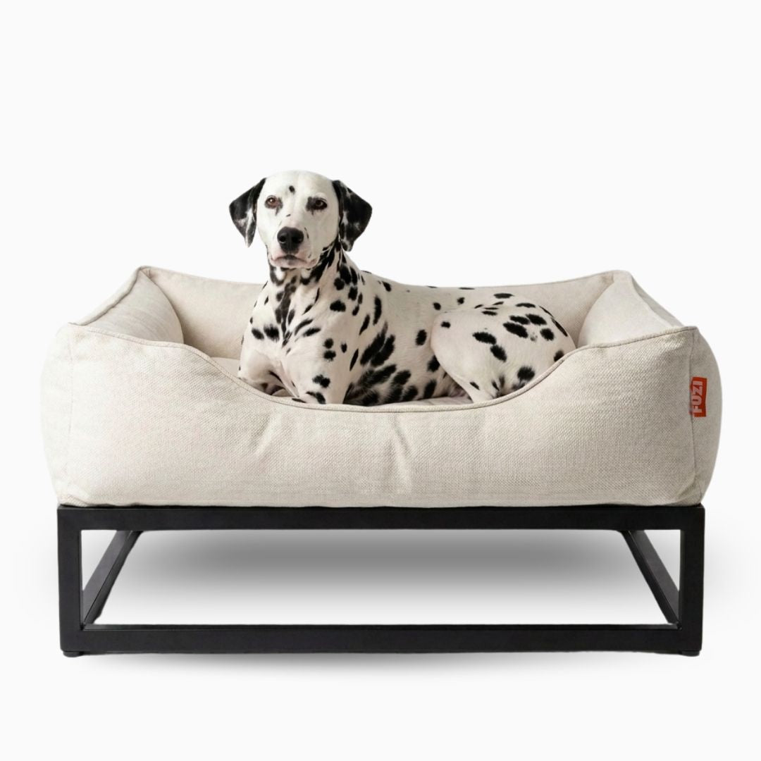The FÜZI Elevated Dog Bed