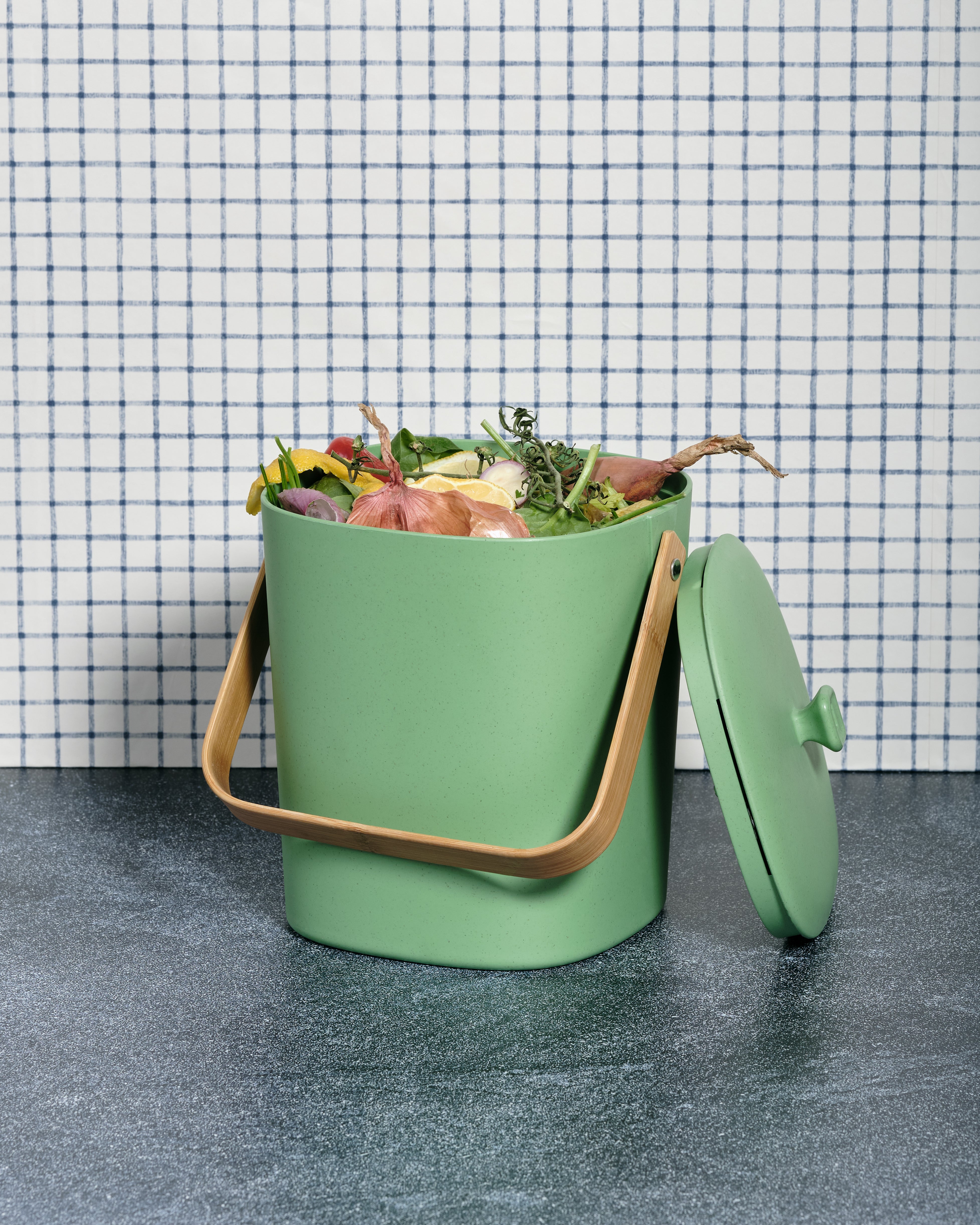 Bamboozle Astrik Compost Bin - Thumbnail 2