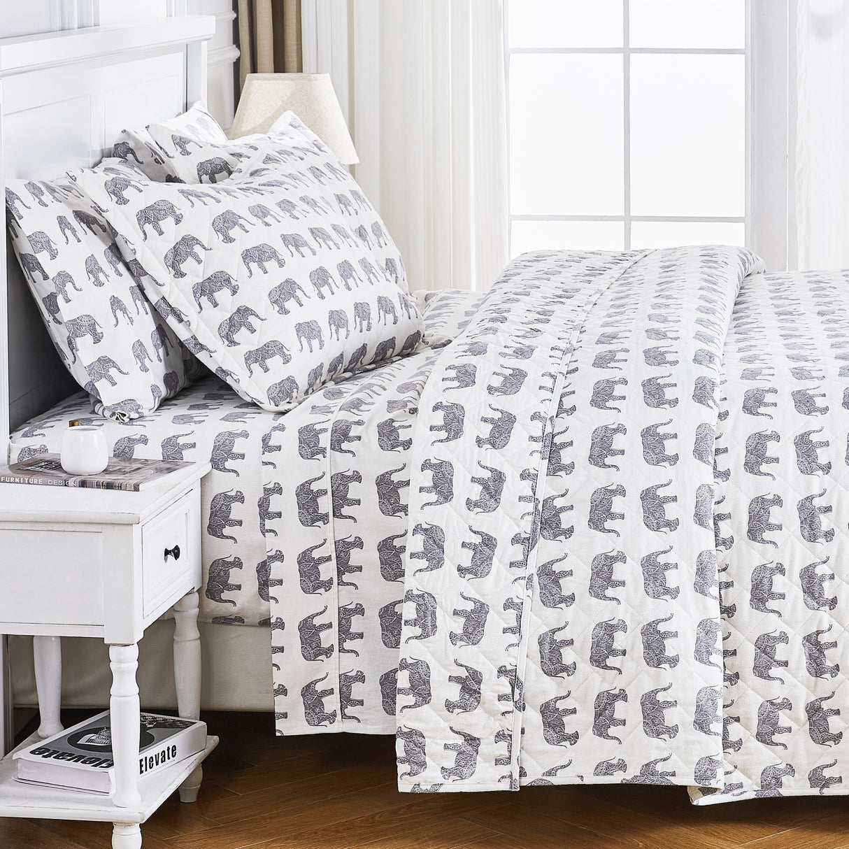 Elephants Cotton Flannel Quilt Set