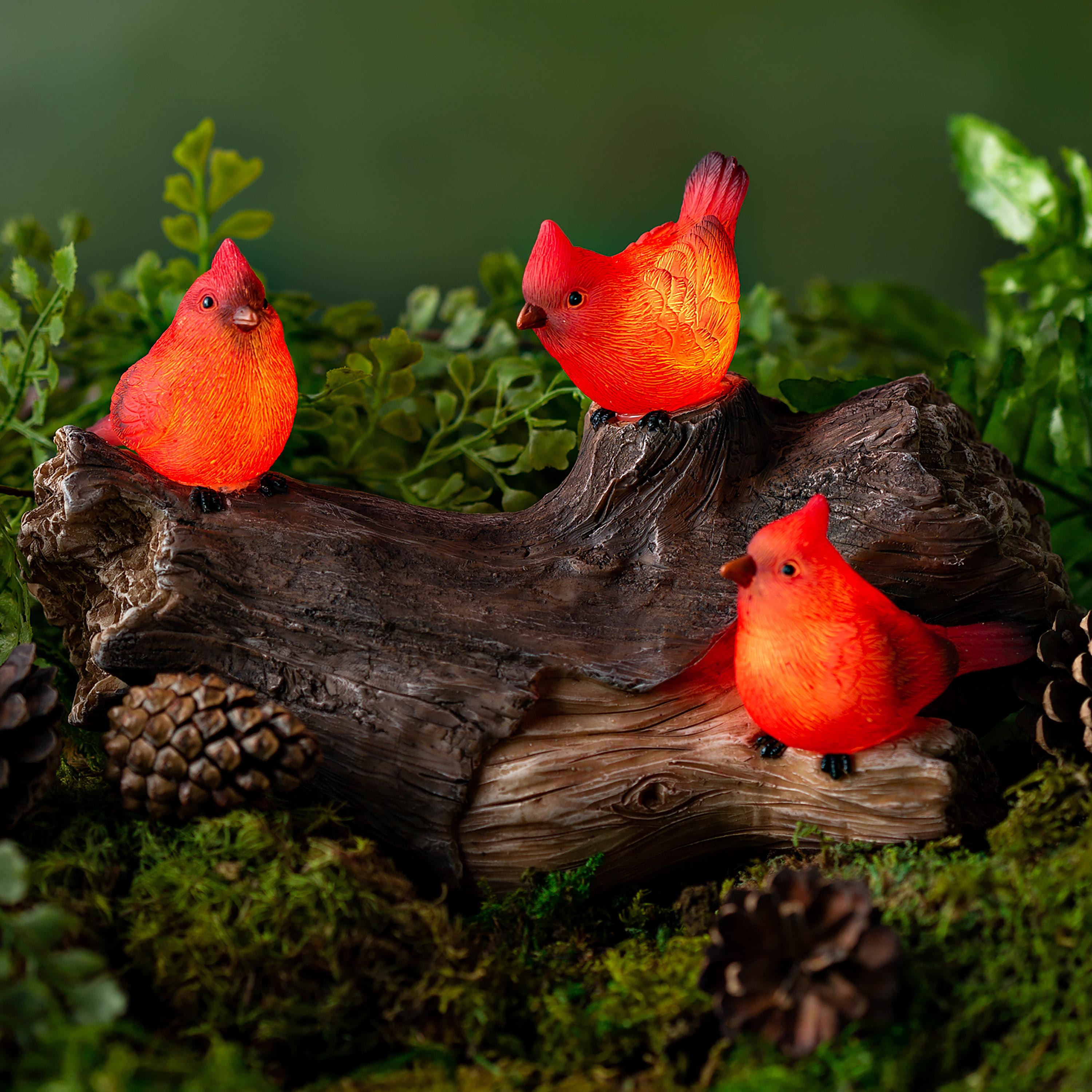 Memorial Garden Statue, Solar Cardinal Family On Wooden Log, 5