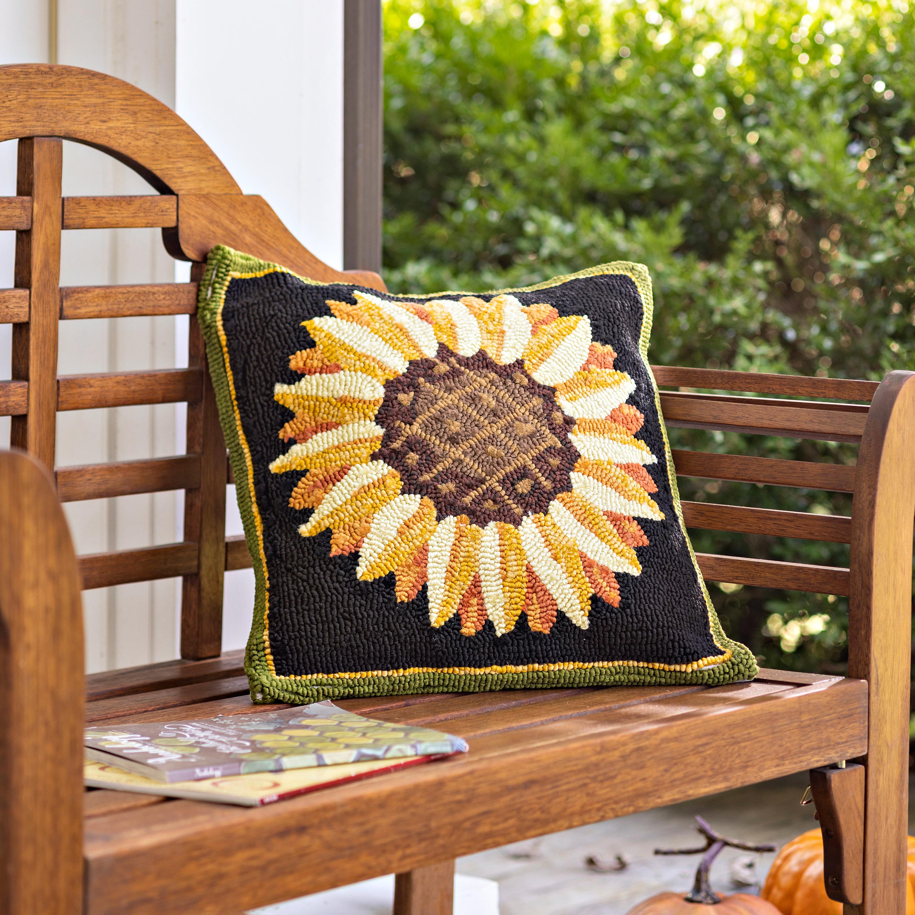 Indoor Outdoor Sunflower Fields Hand Hooked Polypropylene Throw Pillow Plow Hearth