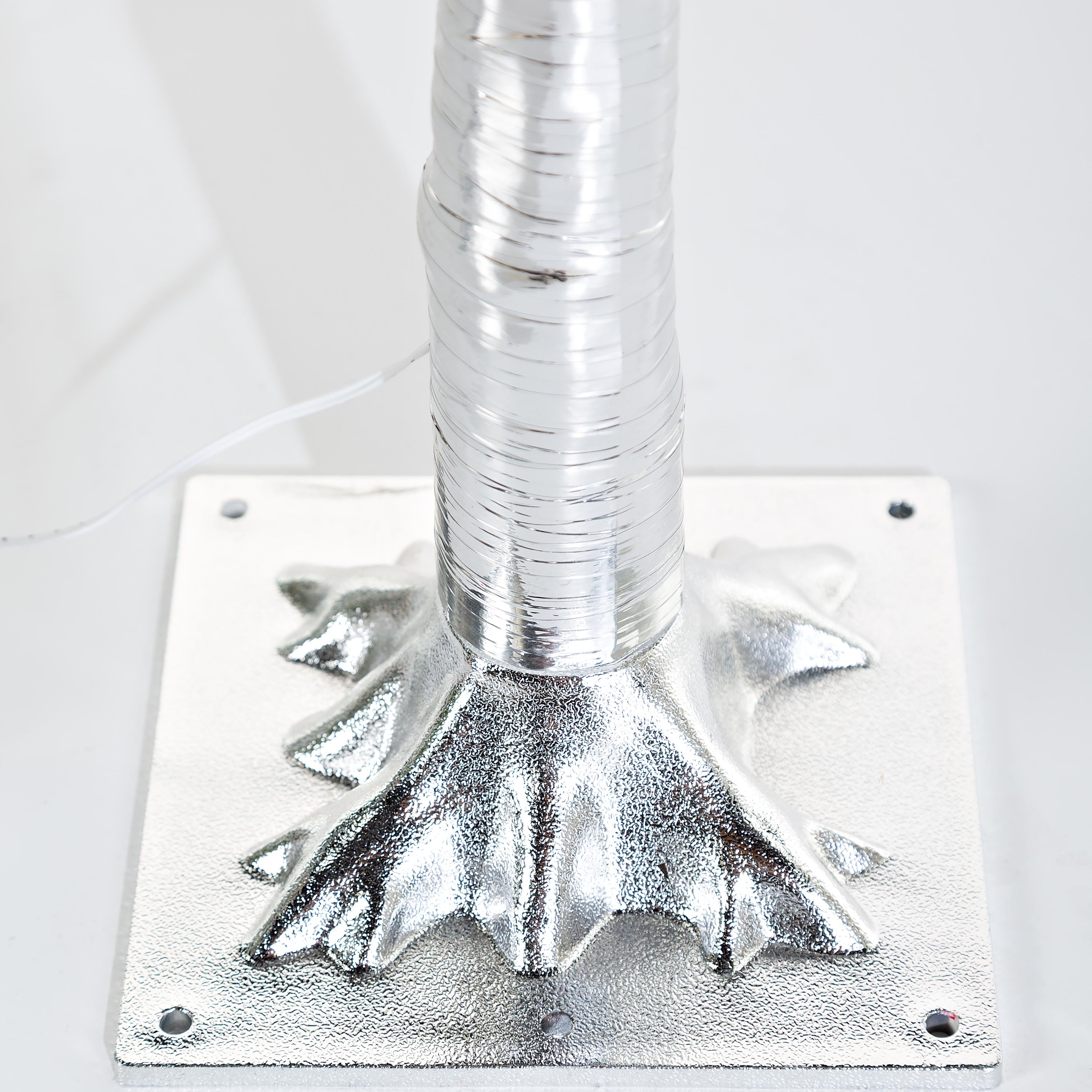 4'H Indoor/Outdoor Silver Metallic Tree with 112 Lights – Plow