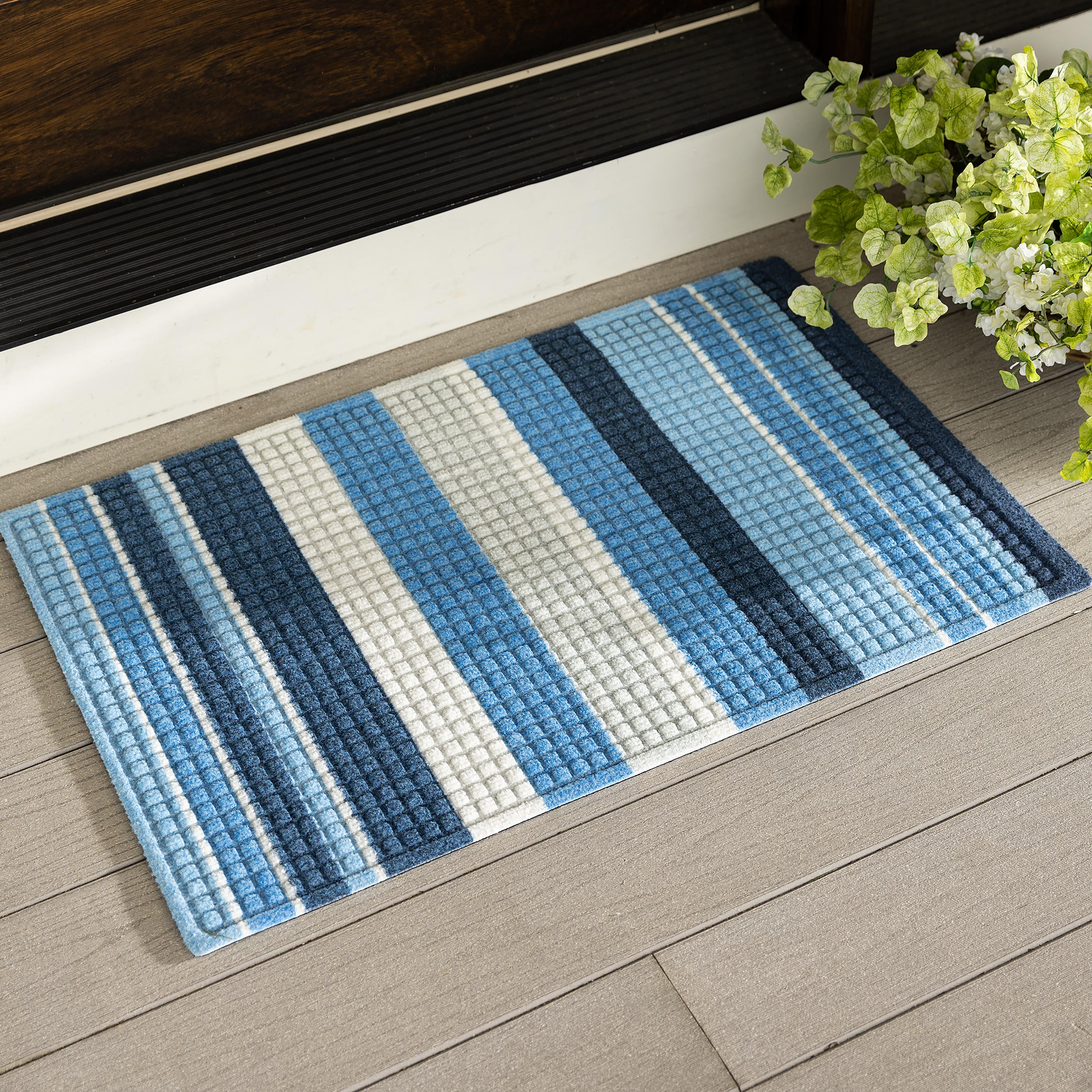 WaterHog® Printed Doormat, Striped Pattern – Plow & Hearth