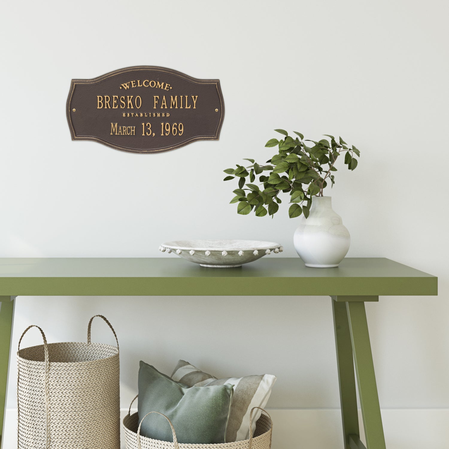 Heirloom Personalized Welcome Plaque | Plow & Hearth