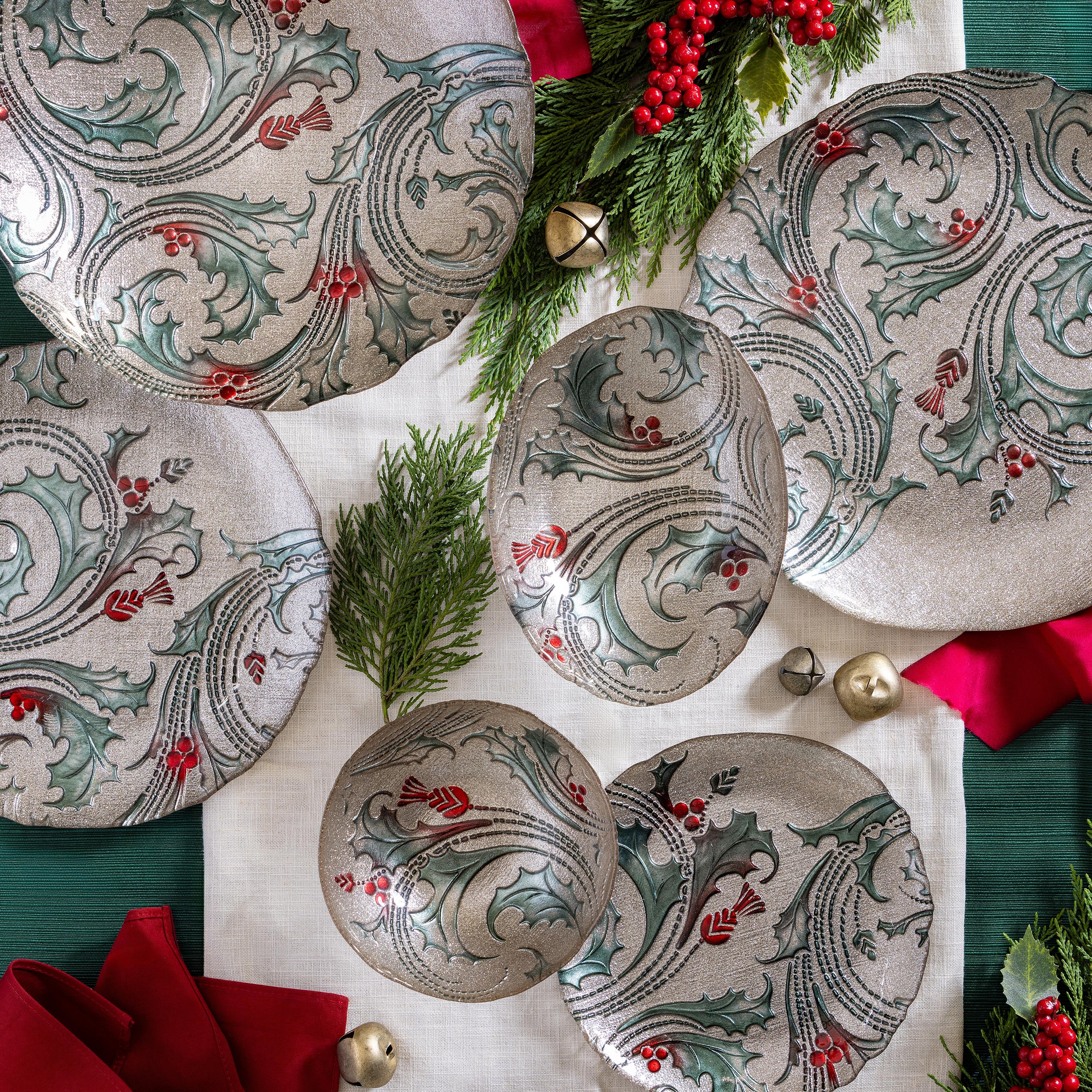 Joyful Traditions Holly and Berries 8.25