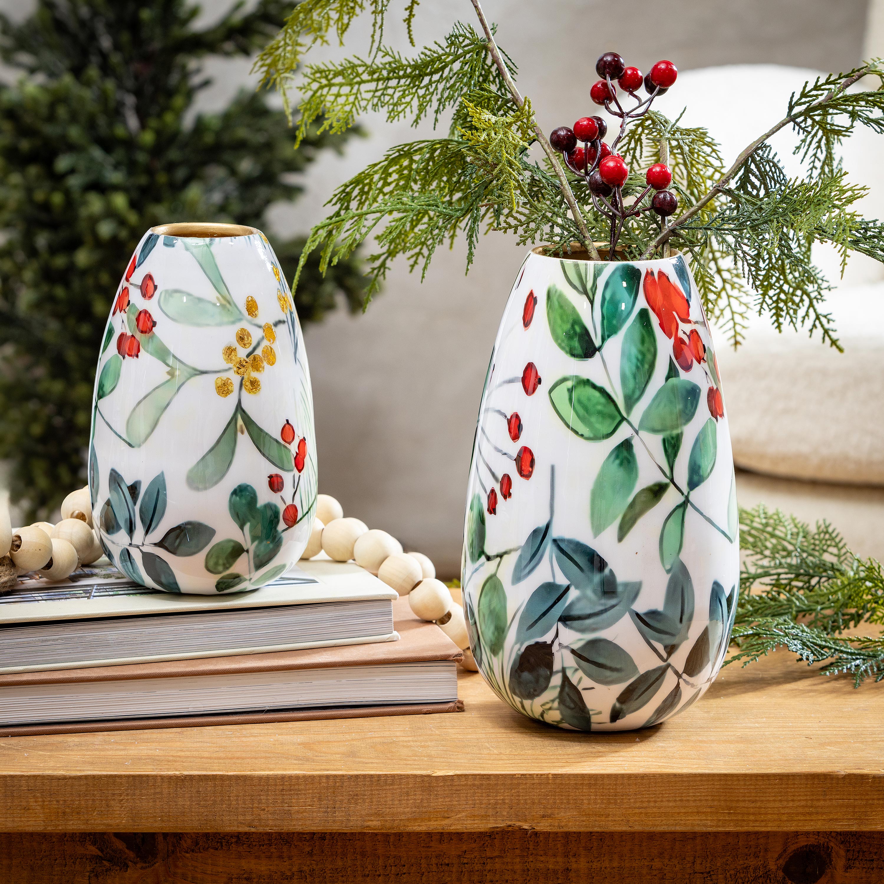 VivaStyle VivaStyle Playful Poinsettia Vase, Metal Vase, Festive