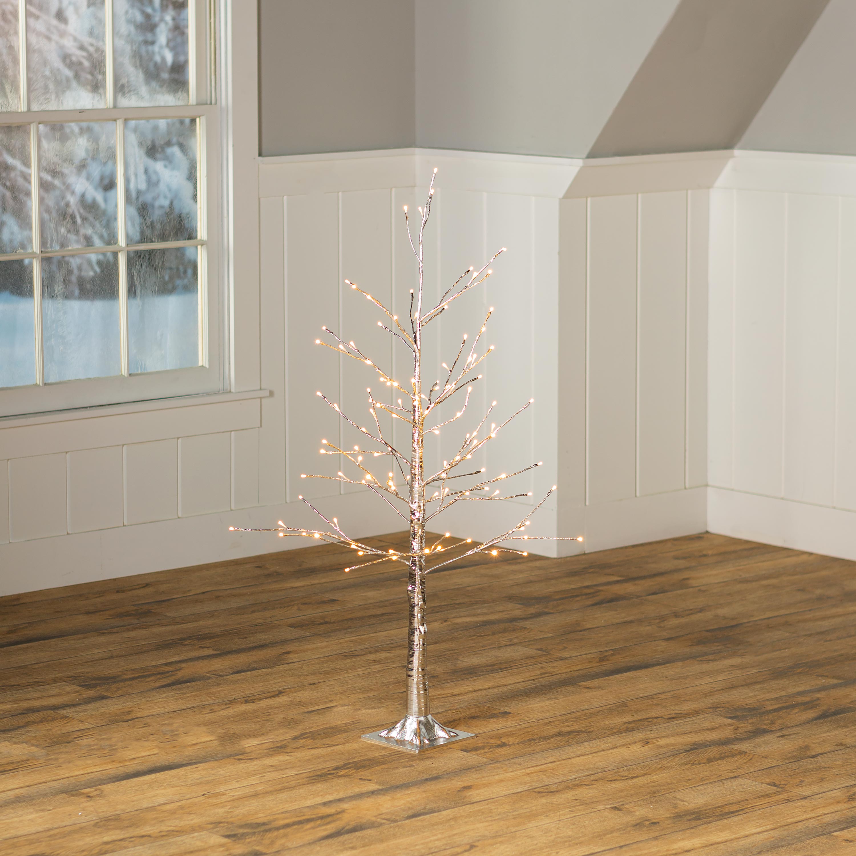 4'H Indoor/Outdoor Silver Metallic Tree with 112 Lights – Plow