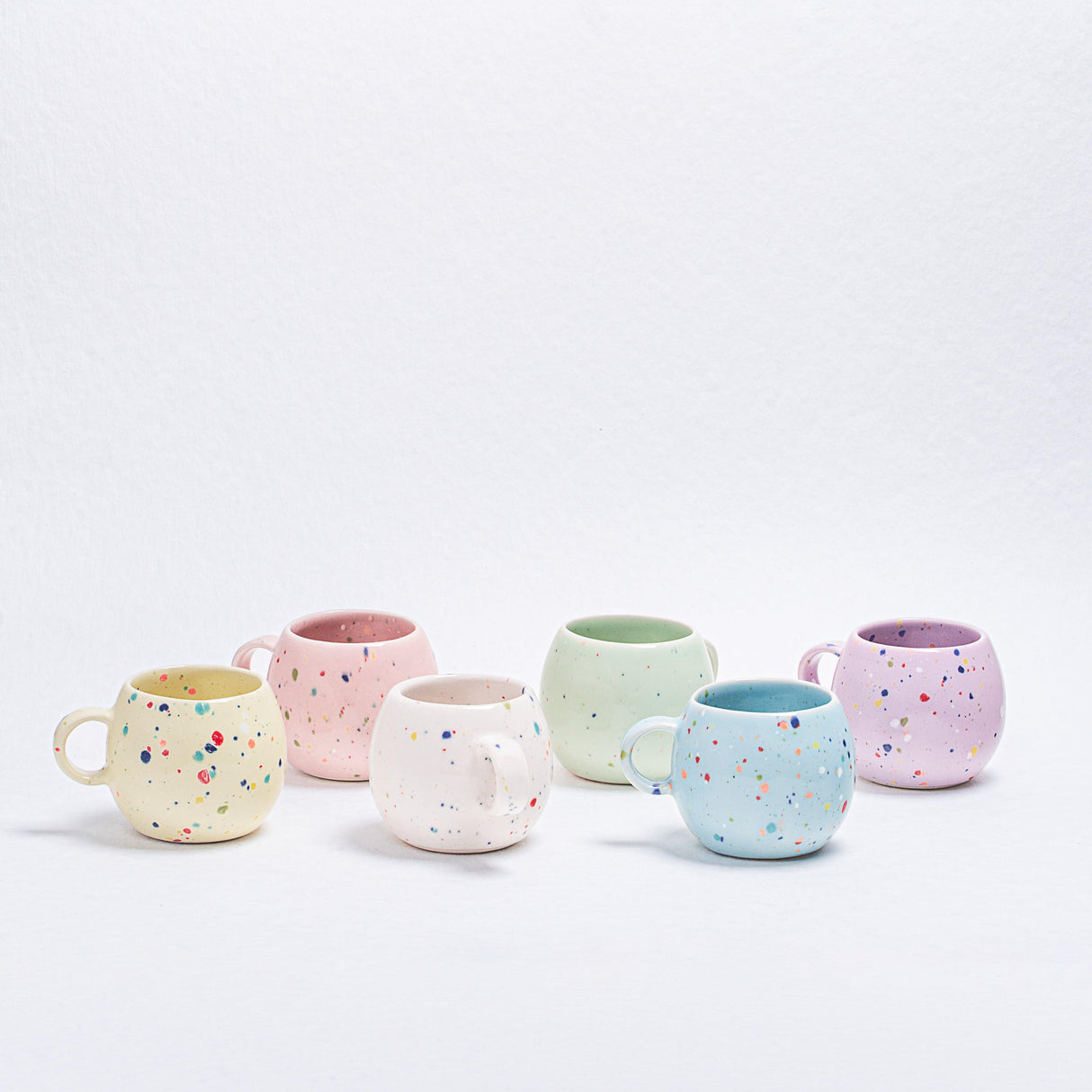 White Ball Stoneware Ceramic Mug, 8.5oz