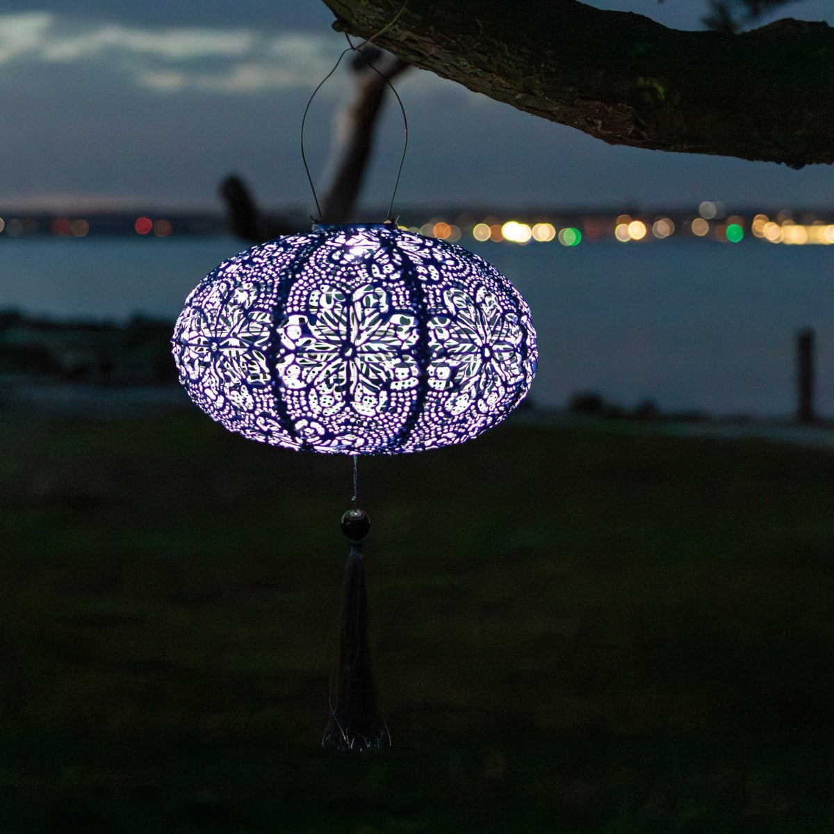 Soji Stella - Tassel Oval - 14" Solar Lantern