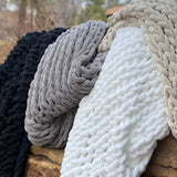 Infinite Chunky Knit Blanket, Minky, 43” x 70”, Blanc