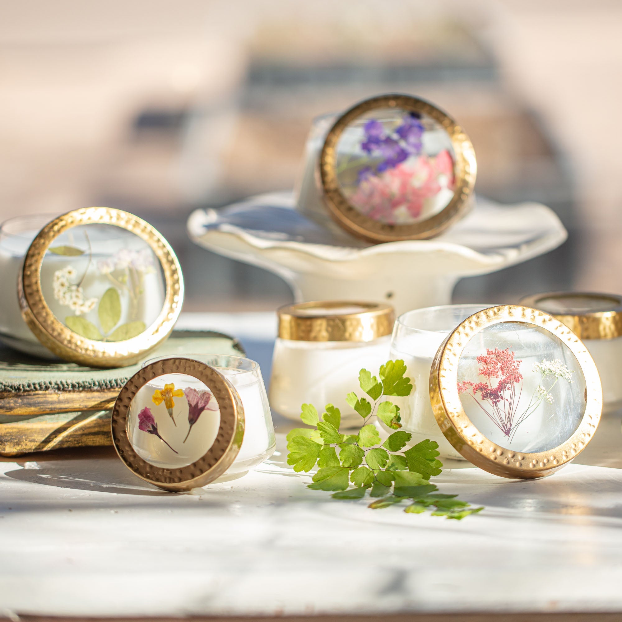 Roman Lavender Pressed Floral Candle - Thumbnail 4