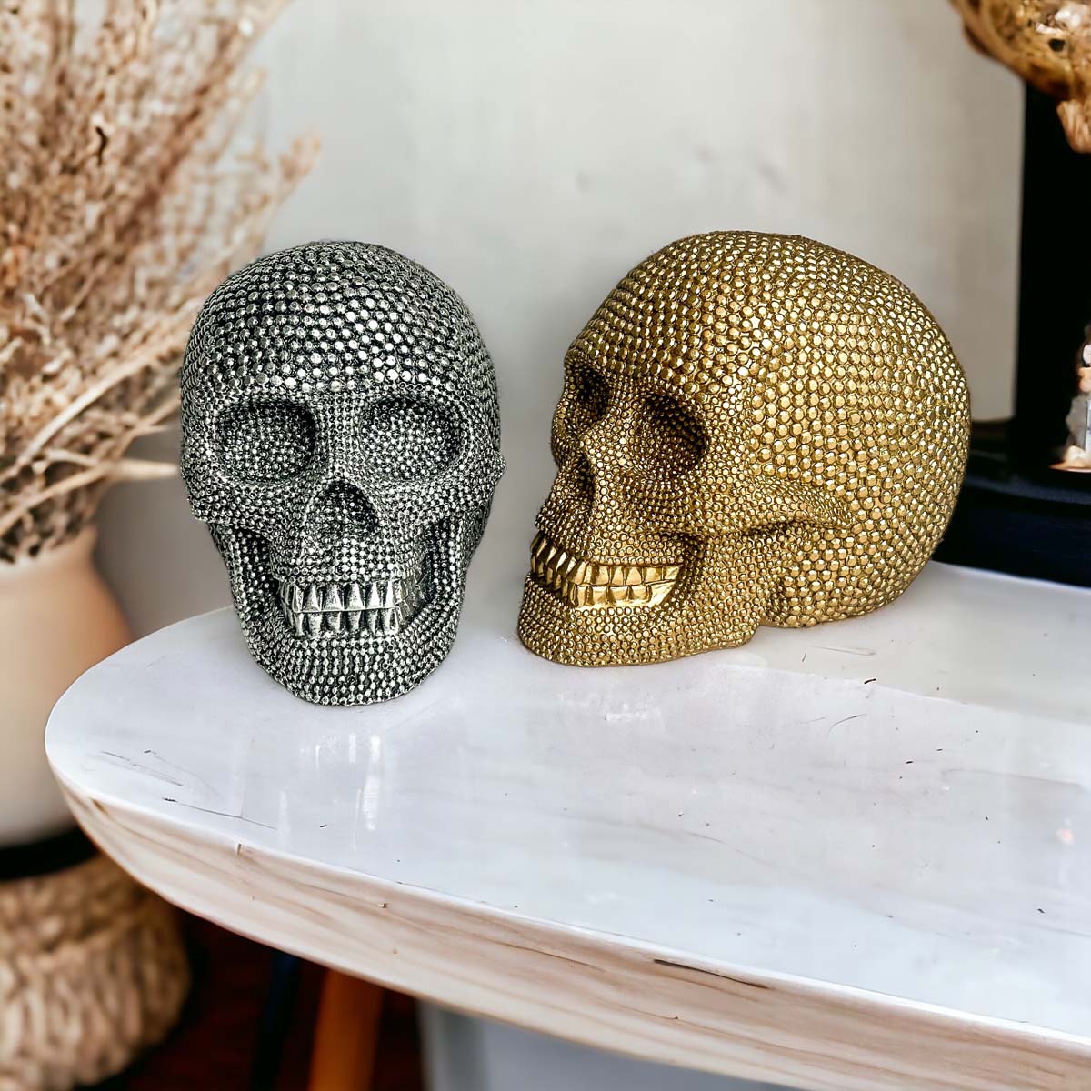 Tabletop Skull Statue