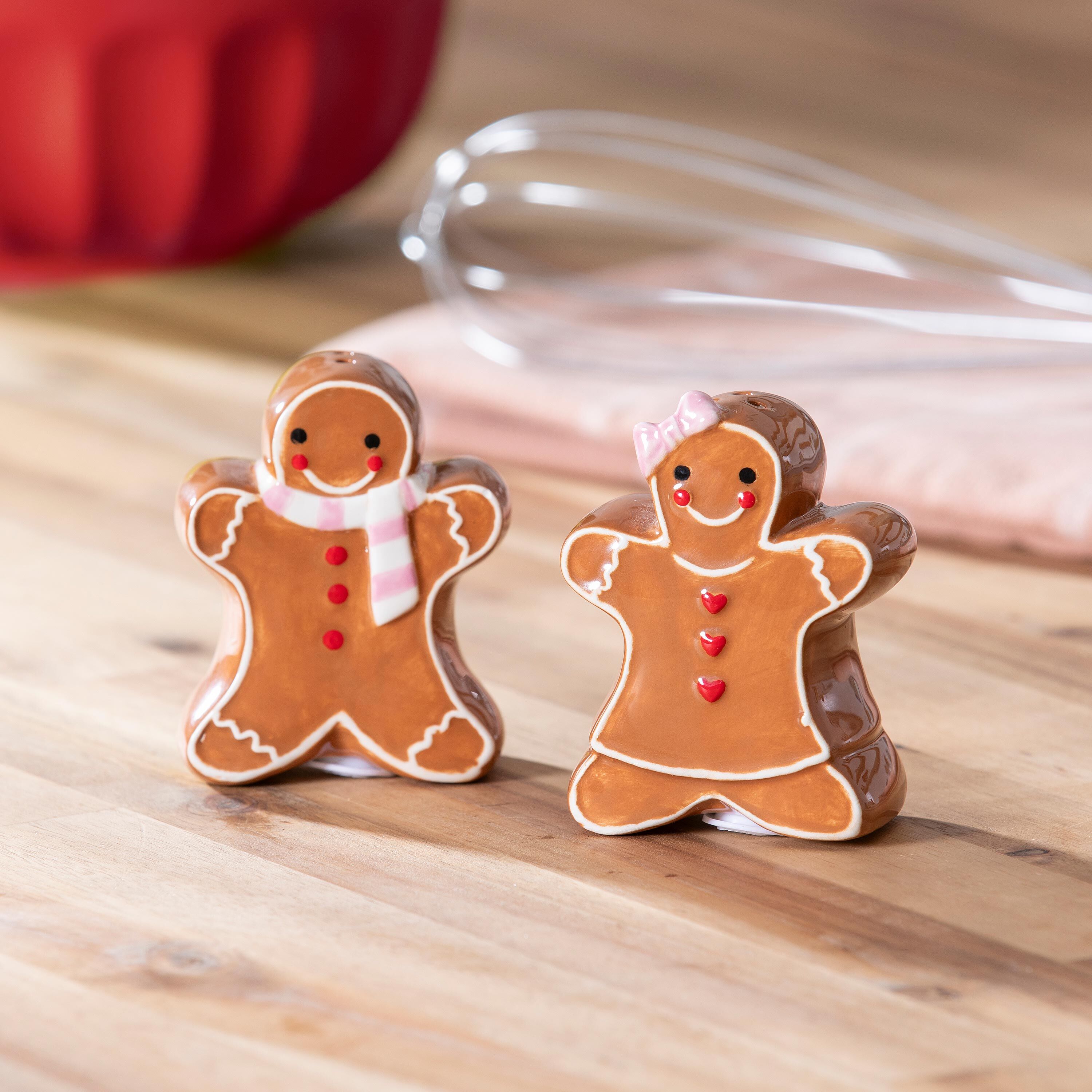 Sugar & Stripes Bright Salt and Pepper Shaker Ceramic Gingerbread