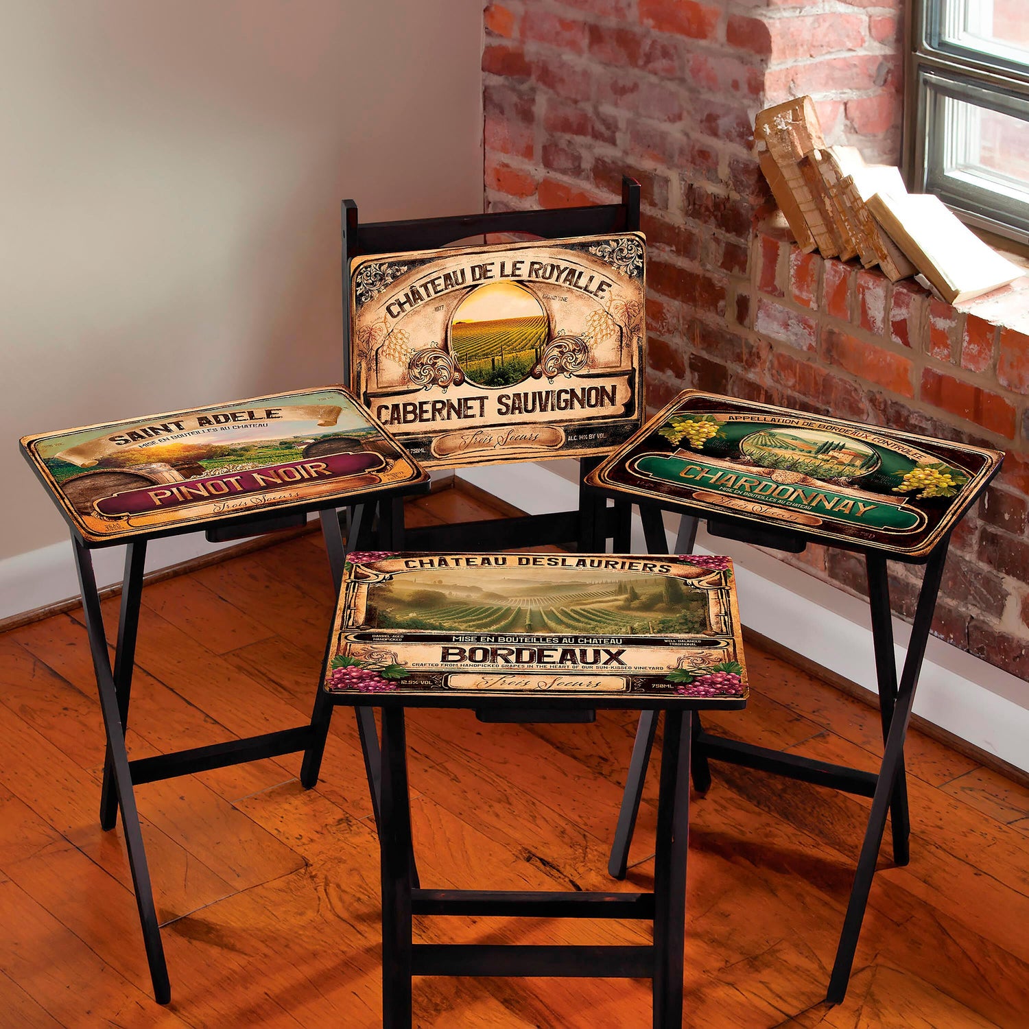 Wine Label Classic TV Trays Table | Set of 4 | By Cape Craftsmen Wine Label Classic TV Trays Table | Set of 4 | By Cape Craftsmen