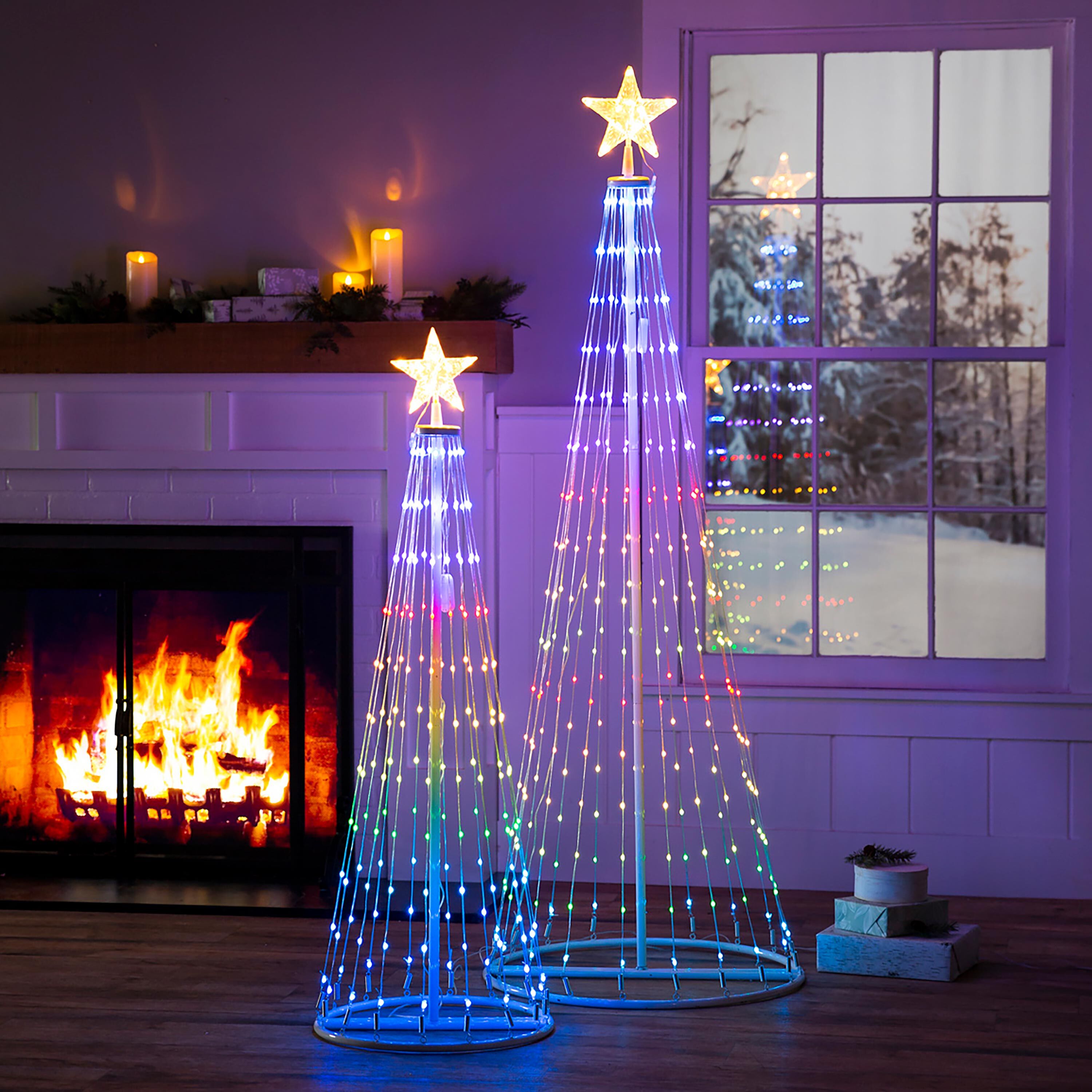 ３色☆室外用☆LEDツリー Indoor/Outdoor Christmas Tree Cone with Multicolor Lights, Small